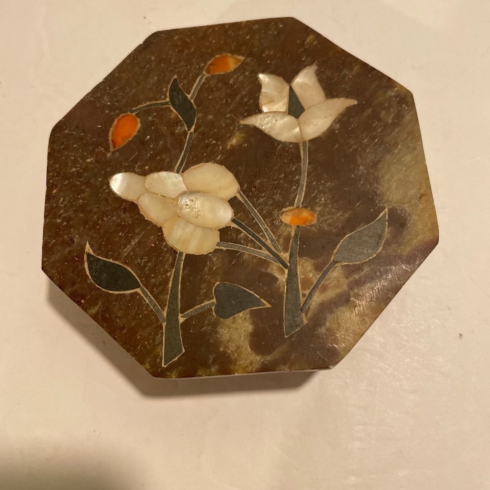 Soapstone Carved Flower Trinket Box With Mother of Pearl Inlaid